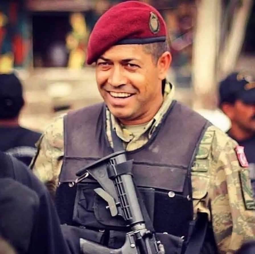 cansu (@c_nsu_) on Twitter photo 1400 yıl sonra yine bir Ömer çıktı ve adaleti özleyen insanlığa "Ömerler öldü mü sandınız?" dedi ve gitti. Mekanı cennet olsun..🤲🏻🇹🇷
#ŞehitÖmerHalisdemir.
Şehadetlerinin Yıldönumunde Bütün  Şehitlerimizin Ruhları Şad mekanları cennet olsun..☝️🤲🏻🇹🇷🇹🇷
#15Temmuz 1400 yıl sonra yine bir Ömer çıktı ve adaleti özleyen insanlığa "Ömerler öldü mü sandınız?" dedi ve gitti. Mekanı cennet olsun..🤲🏻🇹🇷
#ŞehitÖmerHalisdemir.
Şehadetlerinin Yıldönumunde Bütün  Şehitlerimizin Ruhları Şad mekanları cennet olsun..☝️🤲🏻🇹🇷🇹🇷
#15Temmuz