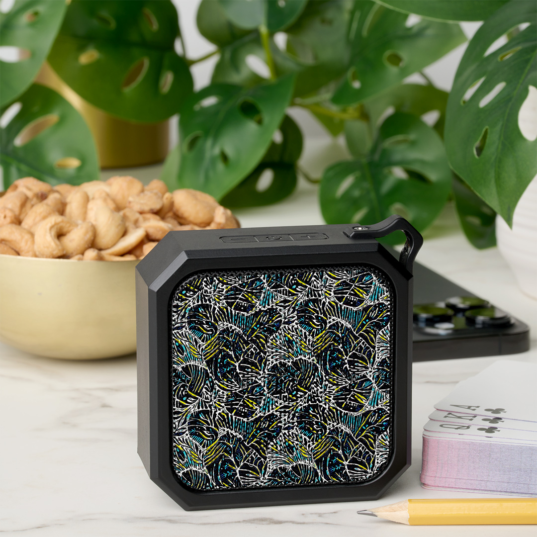 habatour20's tweet photo. Bring #tropicalvibes wherever you go, with this #abstract #bluetoothspeaker. Wrapped in an #abstractpattern of #tropicalnights, this #speaker is perfect for beach days, road trips, or your creative workspace.
Available at : https://t.co/7c9uUEZirO
#TropicalVibes #ModernAudio https://t.co/ALg7XuSyAY