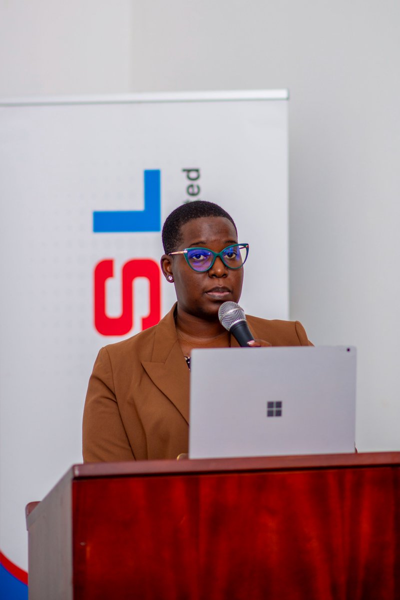 PAU_Uganda's tweet image. 🤝 Form Joint Ventures to Win Oil & Gas Contracts!
@PAU_Uganda has urged Ugandan suppliers to explore joint ventures as a strategic move to boost competitiveness in the oil & gas sector.
“Where local suppliers lack technical or financial capacity, Regulation 9(2) encourages…