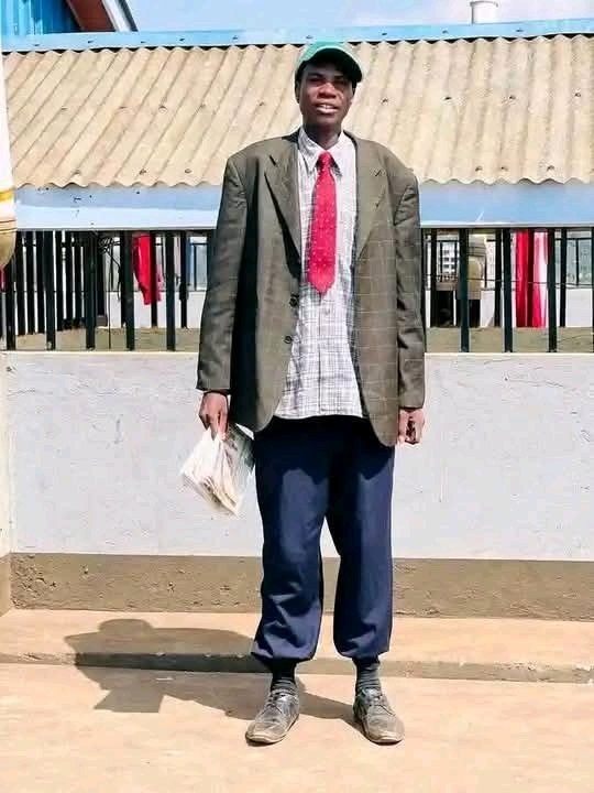 Popular comedian by the name  KK Mwenywe who has been known for his imitation of Rigathi Gachagua has passed away after a short illness at Kiambu hospital. RIP