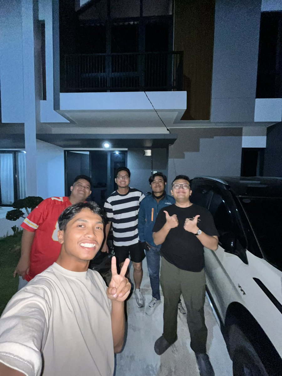 Galank tweet media