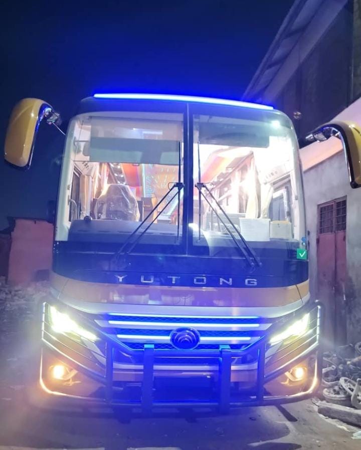 DP world out🔥
Kusini wameingia kwa mara ya kwanza kwenye list ya Yutong D14, #TokyoTakara aliitoa kimya kimya pale DP world 🔥

1. #SamaLuxuryCoach 1 unit
2. #GodFirstLuxury        2 units
3. #ShabibyLine              30 units
4. #NgasereHighClass  6 units
5. #ExtraLuxuryCoach