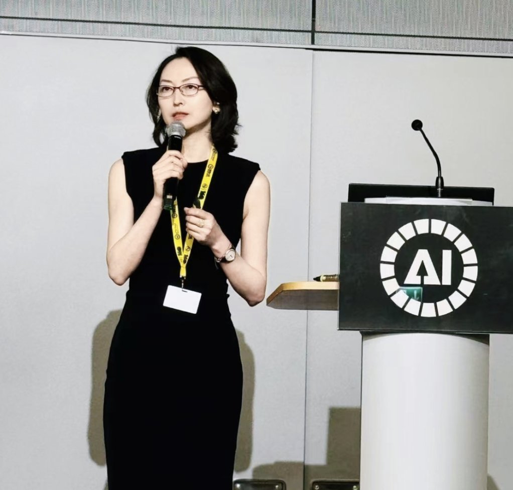 SAMENA Council (@samenacouncil) on Twitter photo 💡 <a href="/ZTEPress/">ZTE Corporation</a>'s CDO, Cui Li, at the #AIforGood Summit: Outlines "Energy for AI" & "AI for Energy" to drive green, efficient AI & low-carbon societal transformation. #ZTE #Sustainability #AI 🌍 💡 <a href="/ZTEPress/">ZTE Corporation</a>'s CDO, Cui Li, at the #AIforGood Summit: Outlines "Energy for AI" & "AI for Energy" to drive green, efficient AI & low-carbon societal transformation. #ZTE #Sustainability #AI 🌍