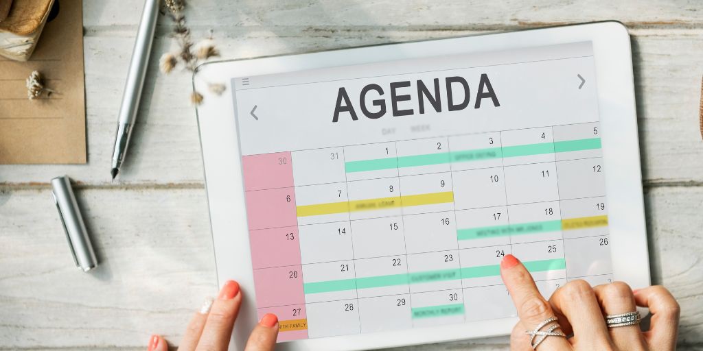 🗓️🎉 Ya tienes disponible el calendario de fiestas laborales de #Andalucía para 2026

📎 ¡Accede al enlace, consultas las fechas aprobadas en #BOJA y programa tus días de descanso para el próximo año!

➔ lajunta.es/5mtre

#sociedad #empleo #empresa