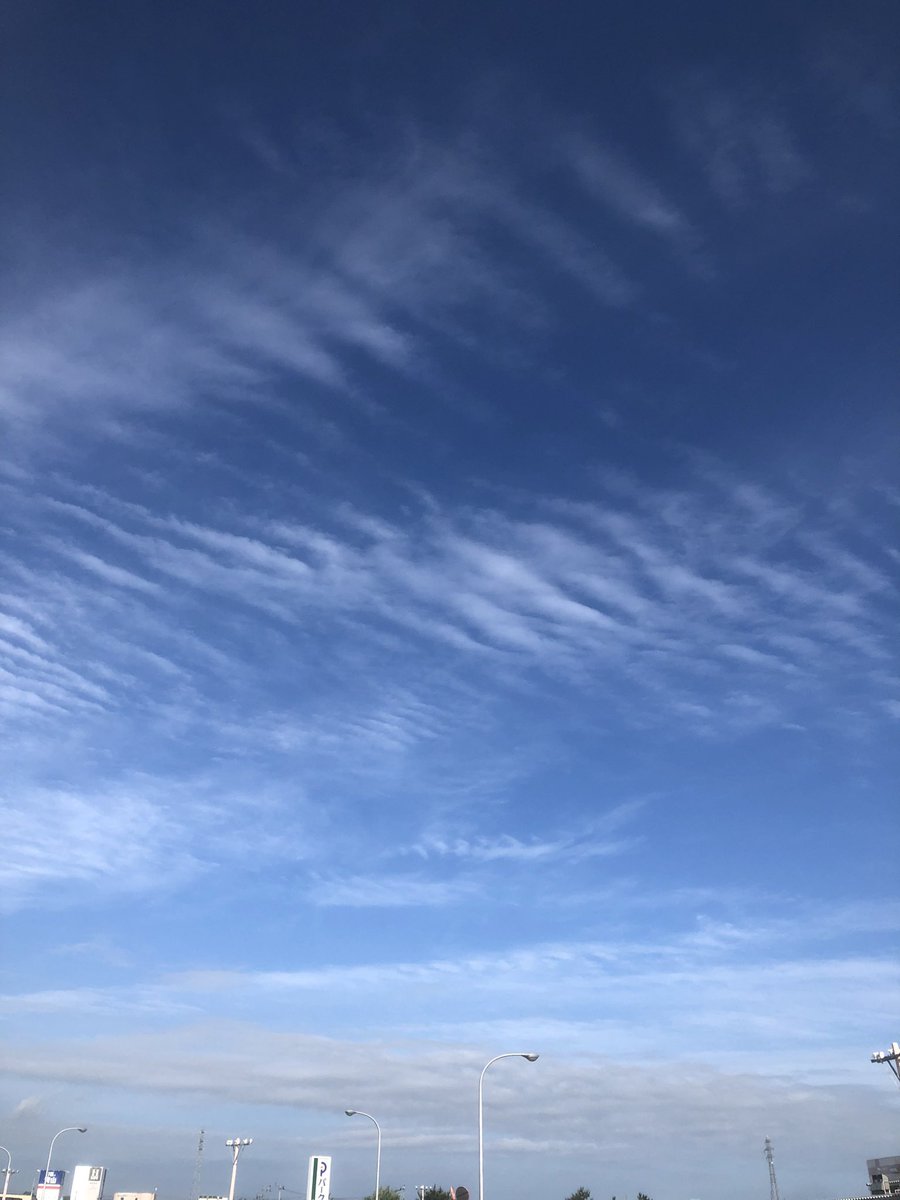 moopy64769309's tweet photo. 前半のイベント出展が終わりました
今年も5月6月7月と月１回のペースで青森県に伺いました
ありがとうございました😊

秋のイベントでまた、お会いできるのを楽しみに作品作りに入ります！

《染め屋が創った革のバッグ》

#後染め革バッグ
#製品染め革バッグ
#レザーバッグ
#moopy #ムーピー https://t.co/I4yegKvv8m
