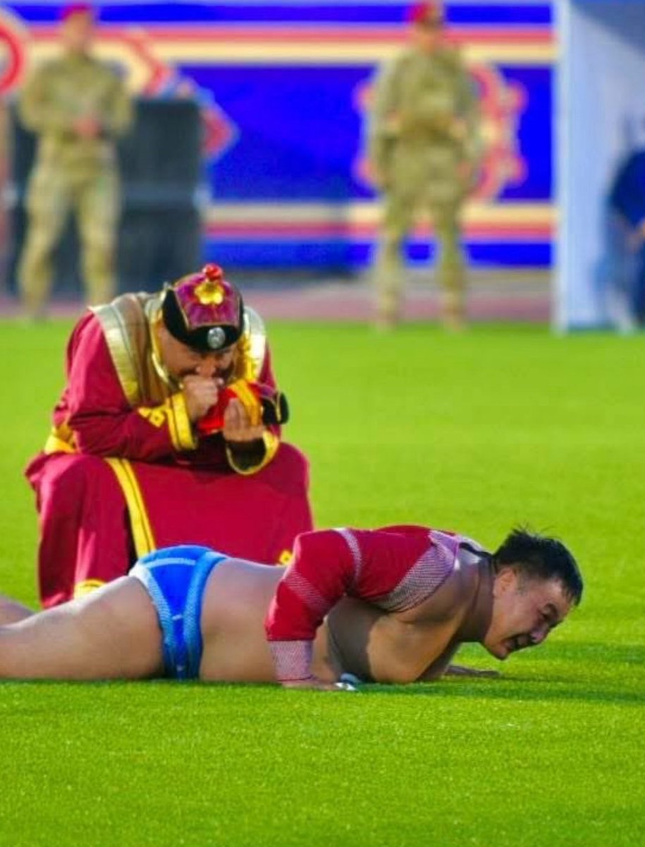 Харамсах, инээх давхцах мэдрэмж гэж…хаха