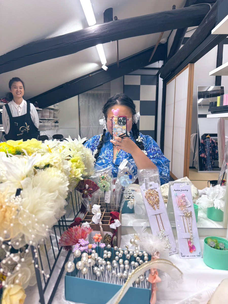 maggie⁷ is seeing bts •᷄ɞ•᷅ tweet media