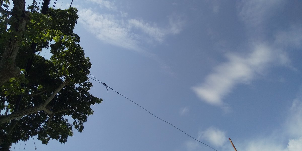 本日の沖縄　⛅＆29℃＆77％　
いやいや湿度は体感200％です(-_-;)　
梅雨明けして結構経ってるのに、梅雨じゃない？ってくらい蒸し蒸し・・・💧スコールもすごいし、油断ならない天気です・・( 一一)　

負けじとあと少し頑張りまーす😆

＃企業公式が毎朝地元の天気を言い合う