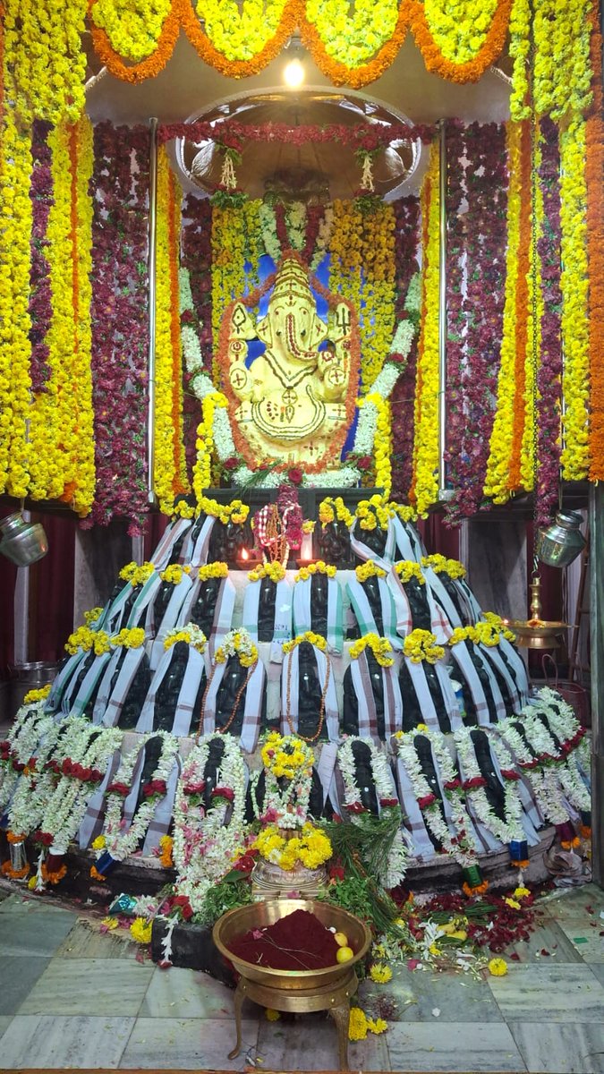 chamundi_betta's tweet image. 101 ಗಣಪತಿ ದರ್ಶನ ಮಾಡಿ