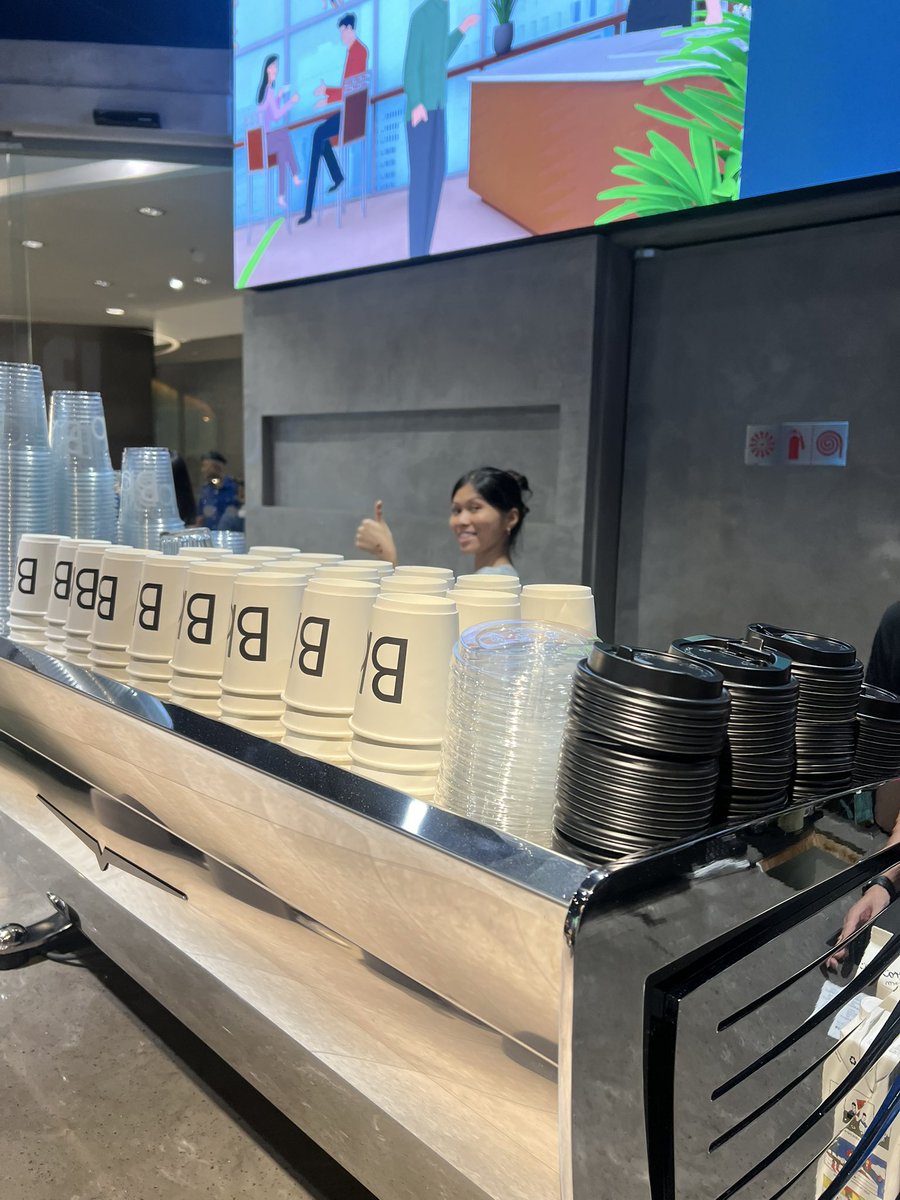 My anti-social cafe. Sebab social energy dah -0%. Ytjt cafe ni kat mana.