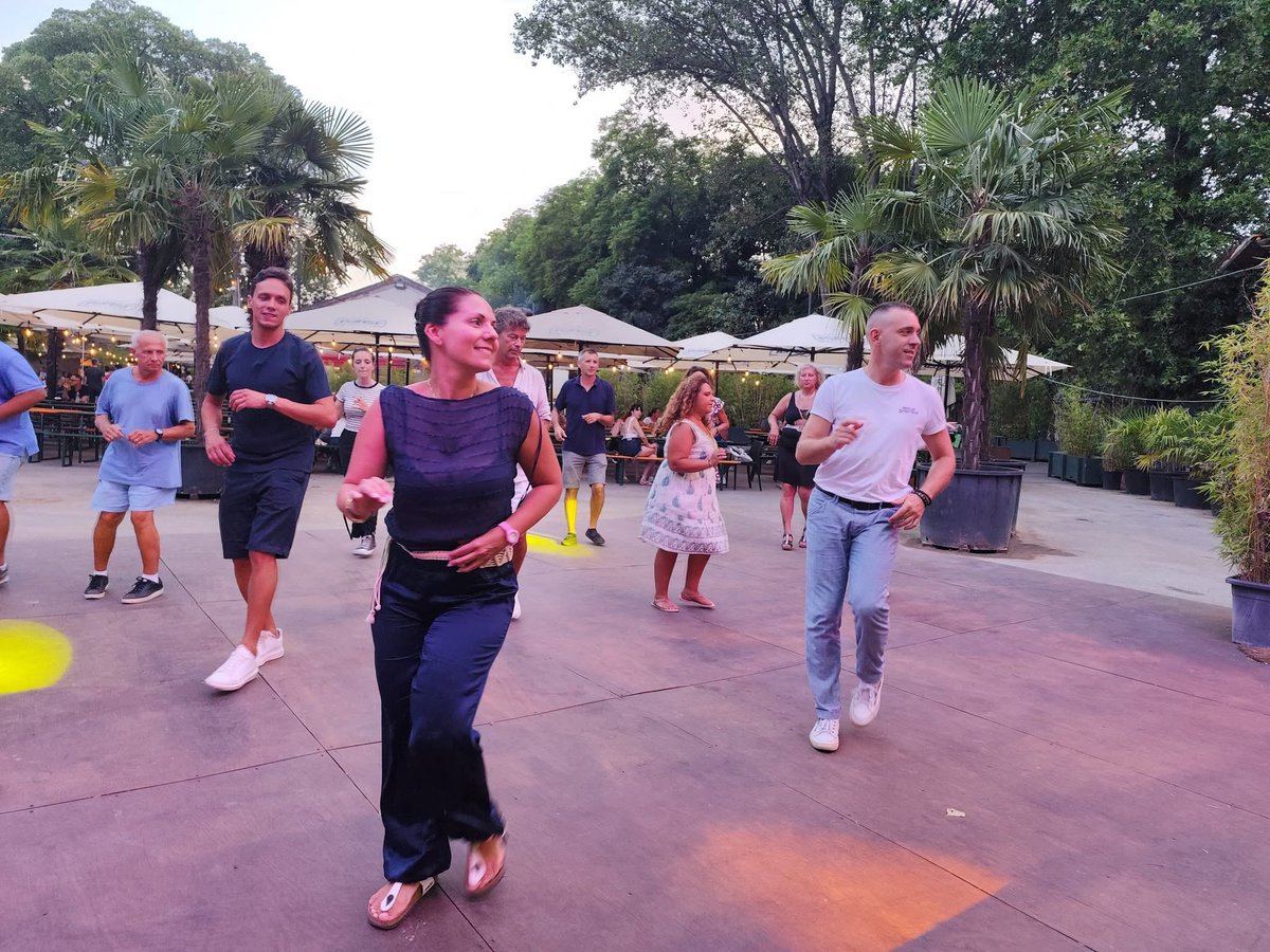 ☀️ Con Salta Cori Zoga lo #sport è il protagonista di questa estate!

💃 🏀 Danze caraibiche o break dance, basket o pallavolo: scegli l’attività sportiva che preferisci e partecipa ai tanti appuntamenti gratuiti distribuiti in tutto il territorio comunale.

Scopri il programma