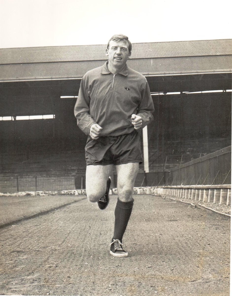 BCFC_FPA's tweet image. Happy Birthday to our record goalkeeping appearance holder… Mike Gibson 🧤🧤377 appearances 107 clean sheets from 1963 to 1972… plus many years as a coach and now FPA Ambassador!