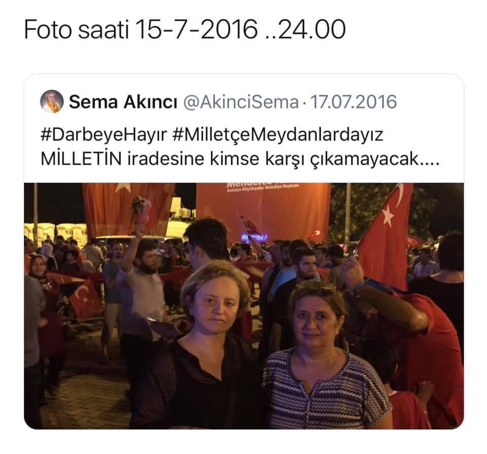 AkinciSema's tweet photo. Tankların altına yatan halkımıza ,  ihanet eden komutanına, silah arkadaşına  tereddüt etmeden öldüren şerefli Türk askerlerimize   sonsuz minnettarız...
Bu bayrak inmez
Bu ezan susmaz
Bu vatan  bölünmez 🇹🇷 
#ZaferinAdıTürkiye 
#Unutmadıkunutturmayacağız
#15TemmuzDestanı https://t.co/uX5jOrl42s