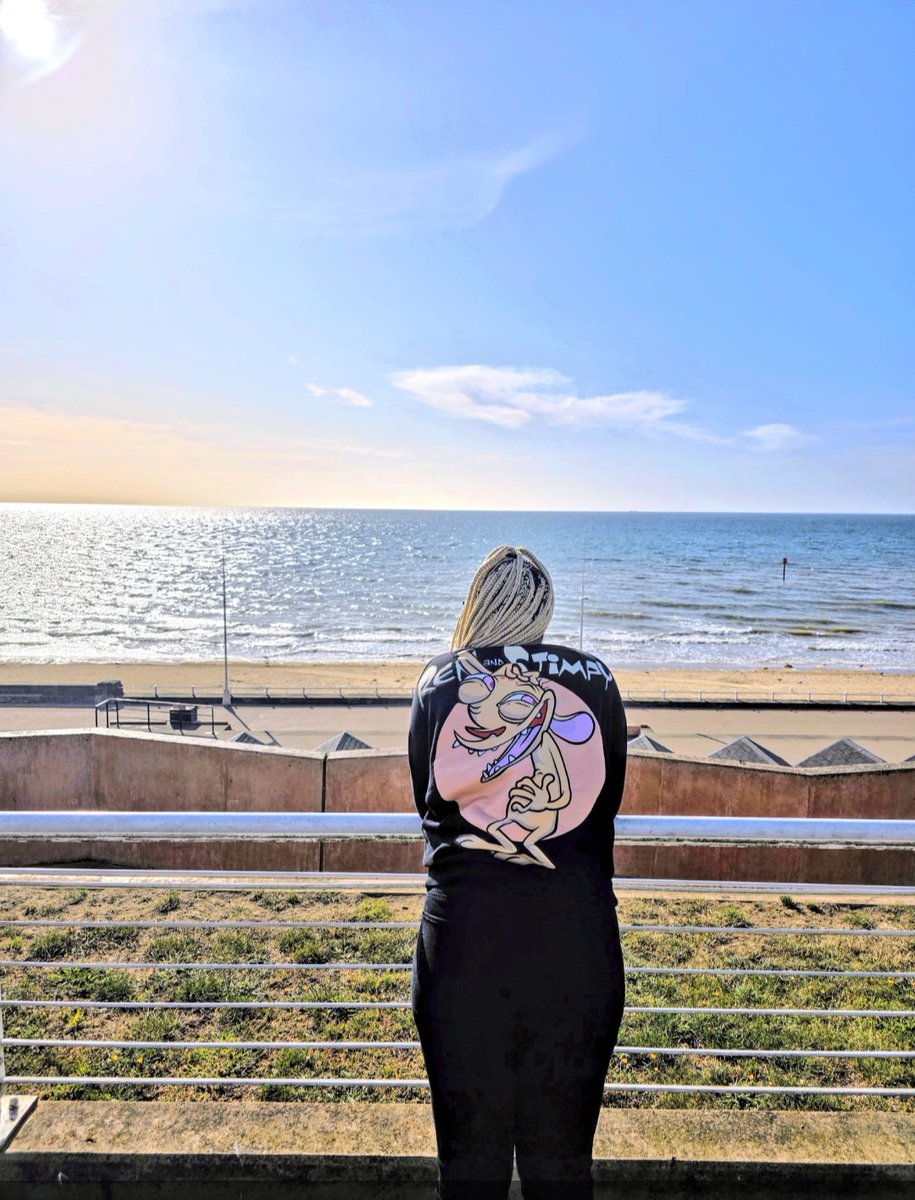 Esha Knows ✨️👩🏾‍💻💬 tweet media