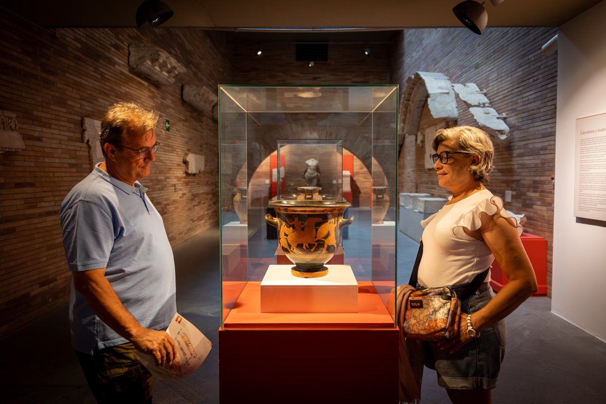 Nos acaban de llegar fotos increíbles de las primeras semanas de la exposición "Logos. Palabra y pensamiento en Augusta Emérita" 🧡

📍<a href="/MuseoRomano/">MuseoRomano</a> 

📸👇