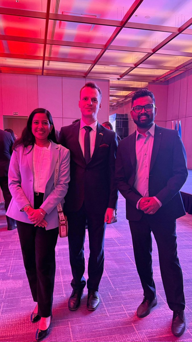 Carve Startup Labs (@carvestartuplab) on Twitter photo 🇫🇷 Liberté, Égalité, Innovation
Honoured to have our Co-Founders <a href="/iamvishnunraj/">Vishnu Nagaraj</a> and <a href="/iamalishadavis/">Alisha Davis</a> represent Carve Startup Labs at the #BastilleDay2025 reception in Bangalore.
Merci to Mr. Marc Lamy, <a href="/vialmontpellier/">Marc Vial-Montpellier</a> and Mr. Pierre Beaudoin for the warm welcome & exchange. 🇫🇷 Liberté, Égalité, Innovation
Honoured to have our Co-Founders <a href="/iamvishnunraj/">Vishnu Nagaraj</a> and <a href="/iamalishadavis/">Alisha Davis</a> represent Carve Startup Labs at the #BastilleDay2025 reception in Bangalore.
Merci to Mr. Marc Lamy, <a href="/vialmontpellier/">Marc Vial-Montpellier</a> and Mr. Pierre Beaudoin for the warm welcome & exchange.