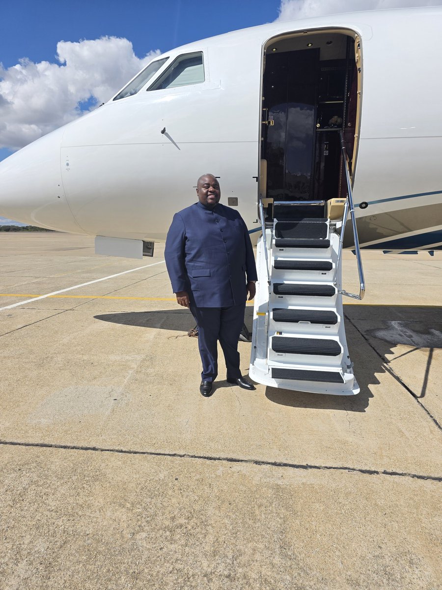 TAKULANDIRANI KU MALAWI...The WARM HEART of AFRICA !!!

Yesterday, I was profoundly HONOURED to pay a brief courtesy call on His Excellency, Dr. LAZARUS MCCARTHY CHAKWERA at the iconic State House in Blantyre. A leader of CALM conviction and razor‑sharp THOUGHT, President
