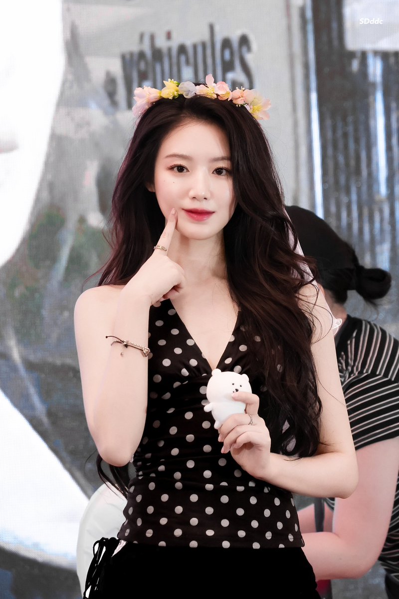 SDddc_shu106's tweet image. 250715

🧡

#슈화 #SHUHUA #舒華
 #아이들 #idle