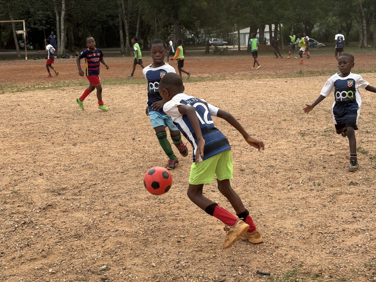 Fafaliorg's tweet photo. ⚽🔥 Fafali Boys Soccer—Building Character Through the Beautiful Game
#FafaliBoysSoccer #FafaliOrganization #GameChangers #BoysWithGoals #SoccerForDevelopment #DisciplineThroughSport #YouthEmpowerment #FootballWithPurpose #FutureLeaders #TrainToLead #SupportTheDream https://t.co/3gD0Hlo9xo