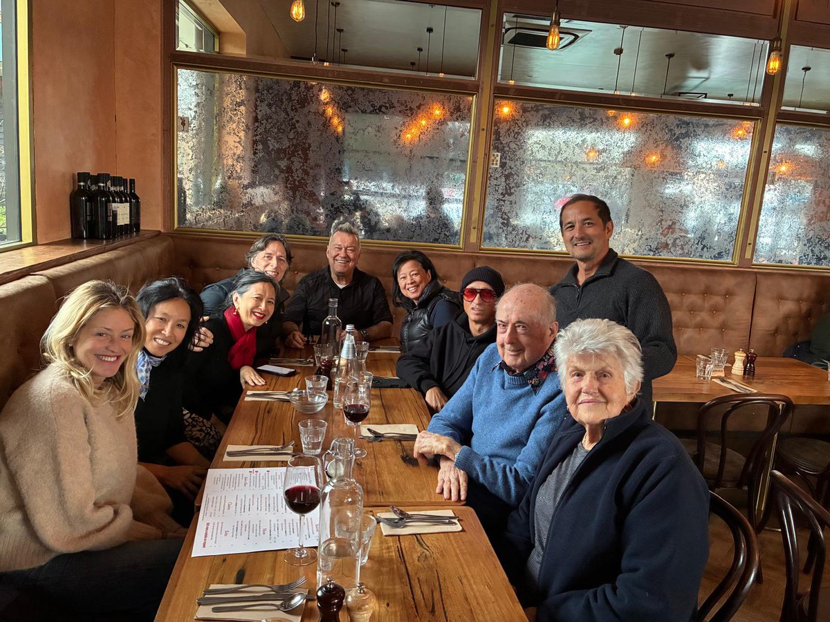 JimmyBarnes's tweet image. Jane’s dad, John, turned 89 today. We all surprised him at the gym and took him out for lunch. What a great family to be a part of.
@jane13barnes