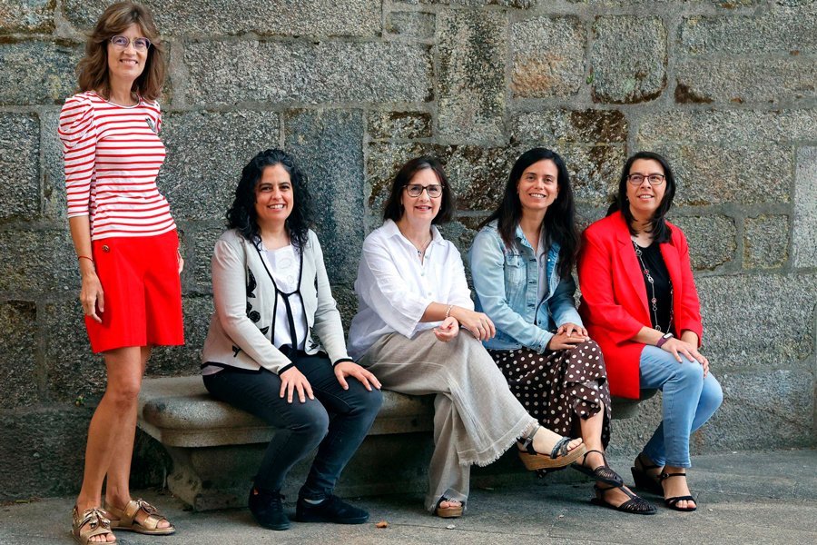 CSICGalicia's tweet image. La nueva junta directiva @AmitGalicia está presidida por Carmen Martínez (MBG-CSIC) y tiene como tesorera a María Martín (@IncipitCSIC). La entidad tiene como fin lograr la plena igualdad y participación de la mujer en todos los campos del saber.