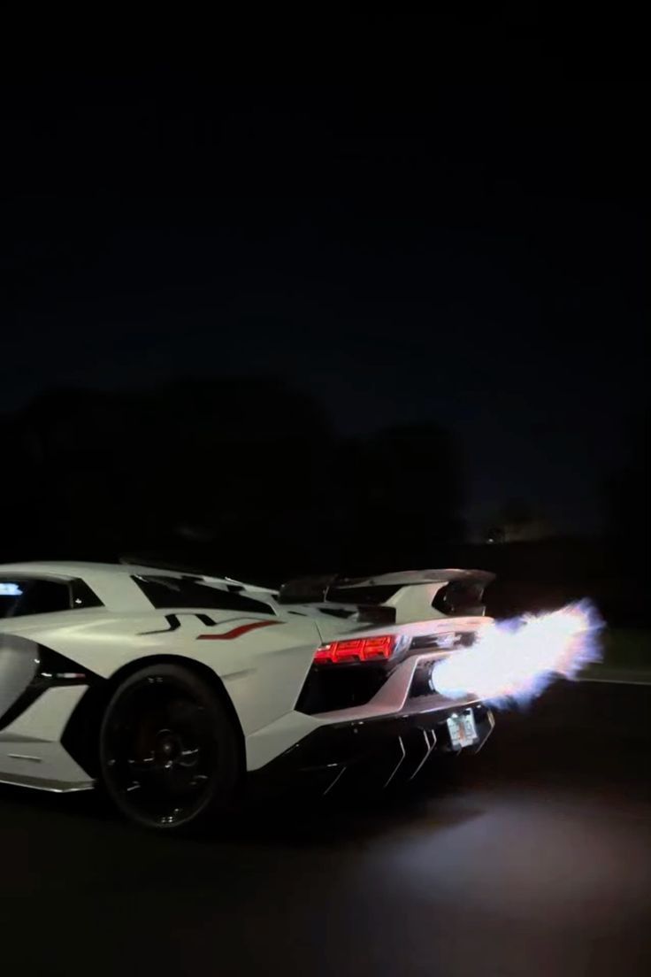 Auto_Porn's tweet photo. flamethrower 🔥 https://t.co/cIqEazkQJf
