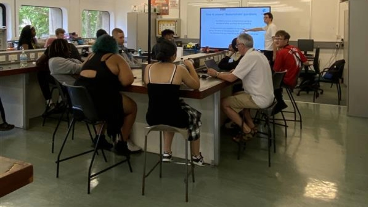 Our Construction students enjoyed a fantastic workshop with <a href="/ConstructionYT/">Construction Youth Trust</a>!

Thank you for sharing your expertise and helping our learners explore careers in the industry.

#LewishamCollege #Construction #SkillsForLife