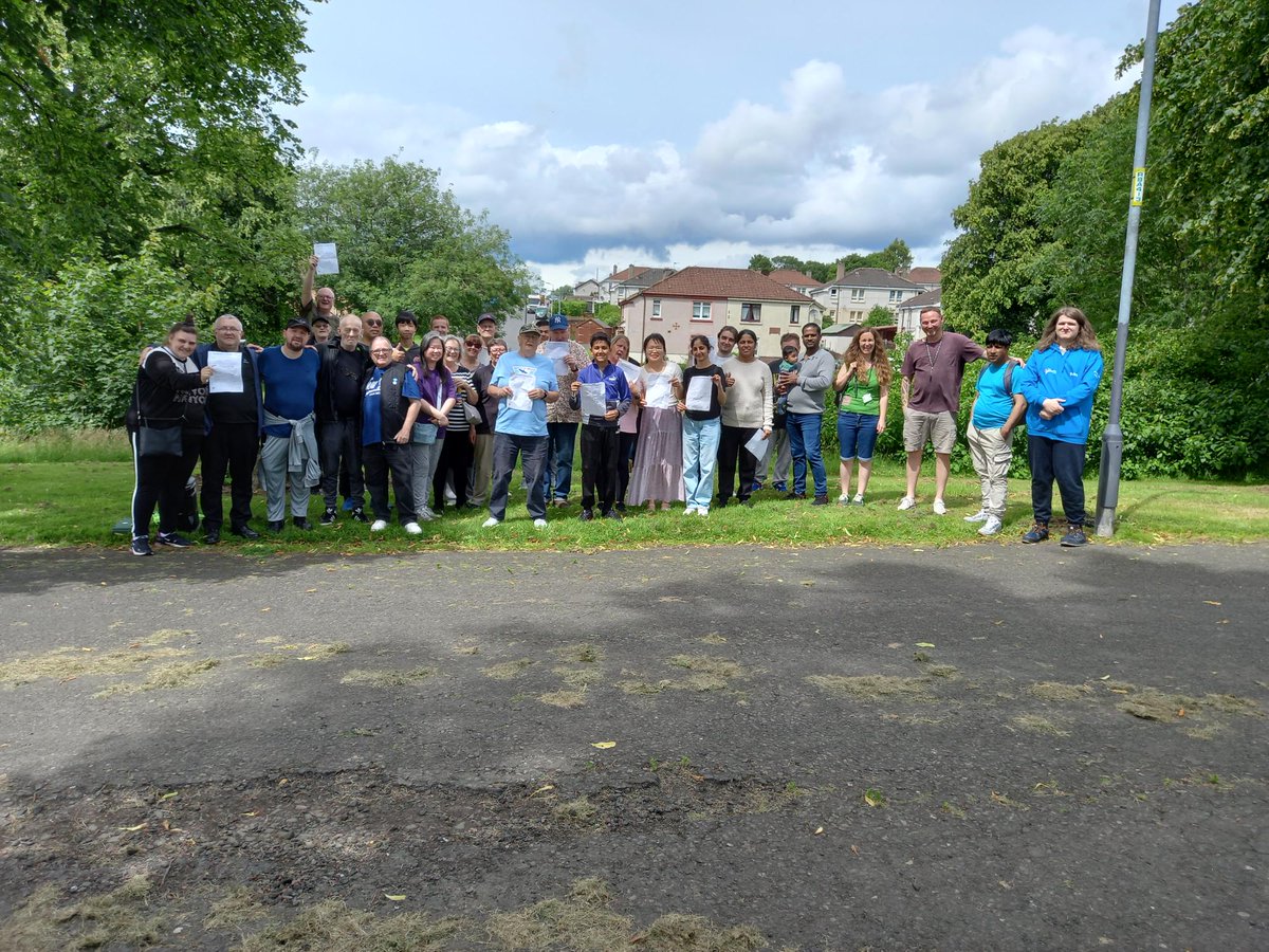 NLCAdultLearn's tweet photo. The Aidrie Adult Learners Forum (AALF) summer programme is in full swing.
The learners enjoyed their outdoor scavenger hunt, a light lunch followed by a outdoor sports session. They are planning their trip and silent disco next.
#BecauseOfCLD #AdultLearningMatters https://t.co/qiKQKWgiTu
