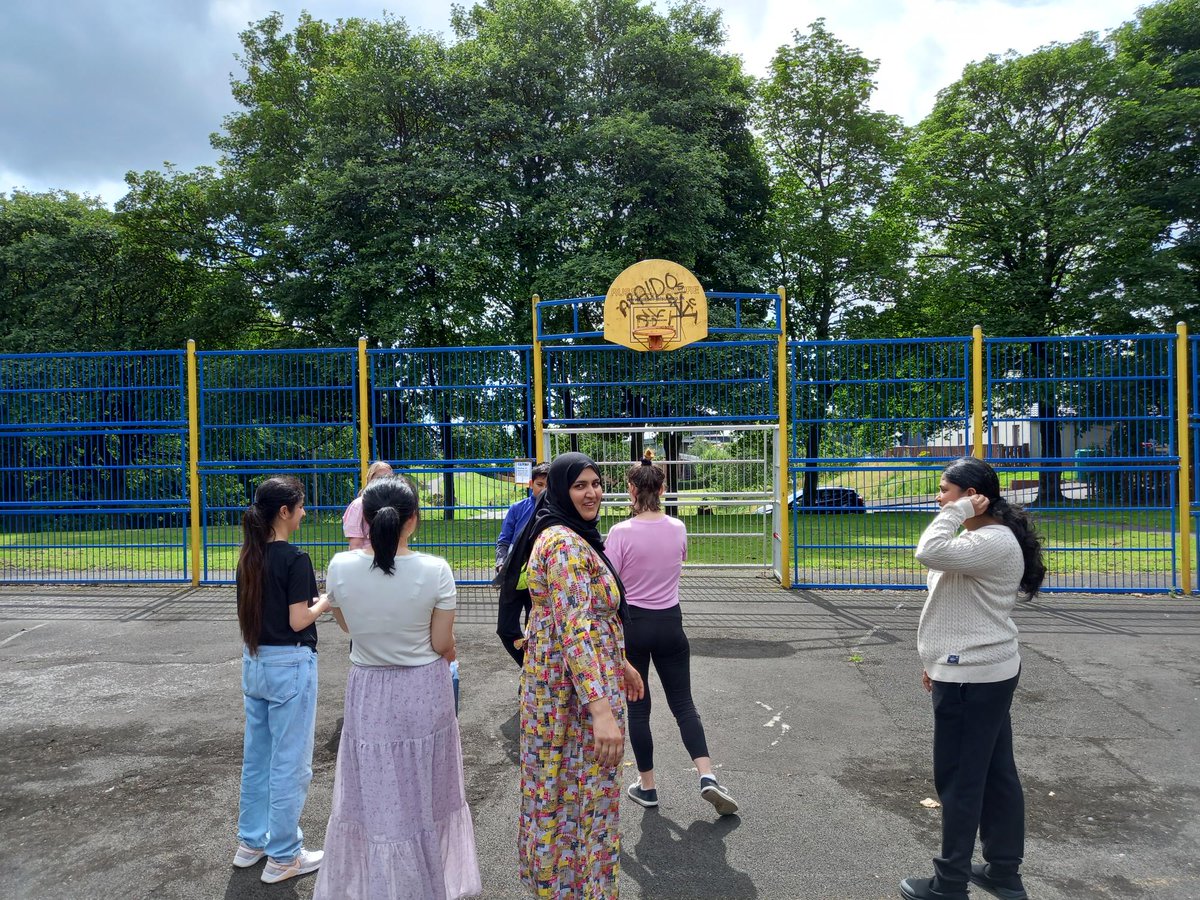 NLCAdultLearn's tweet photo. The Aidrie Adult Learners Forum (AALF) summer programme is in full swing.
The learners enjoyed their outdoor scavenger hunt, a light lunch followed by a outdoor sports session. They are planning their trip and silent disco next.
#BecauseOfCLD #AdultLearningMatters https://t.co/qiKQKWgiTu