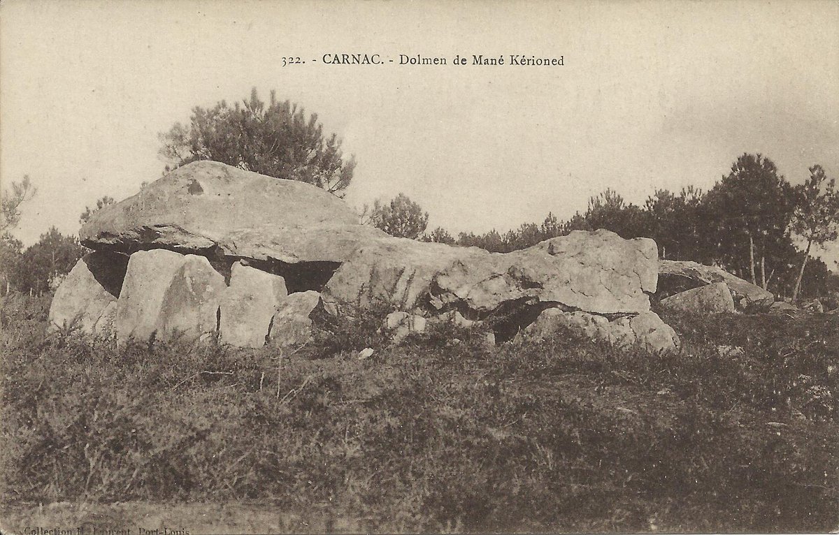 PhilWat09037421's tweet image. There are 3 passage graves at Mané-Kerioned in Carnac (Morbihan): one in the centre (earliest) on an E-W axis and one on either side of it on a N-S axis all probably eventually covered by a single enlarged cairn. This card by Laurent c.1905 shows the W tomb. #TombTuesday.