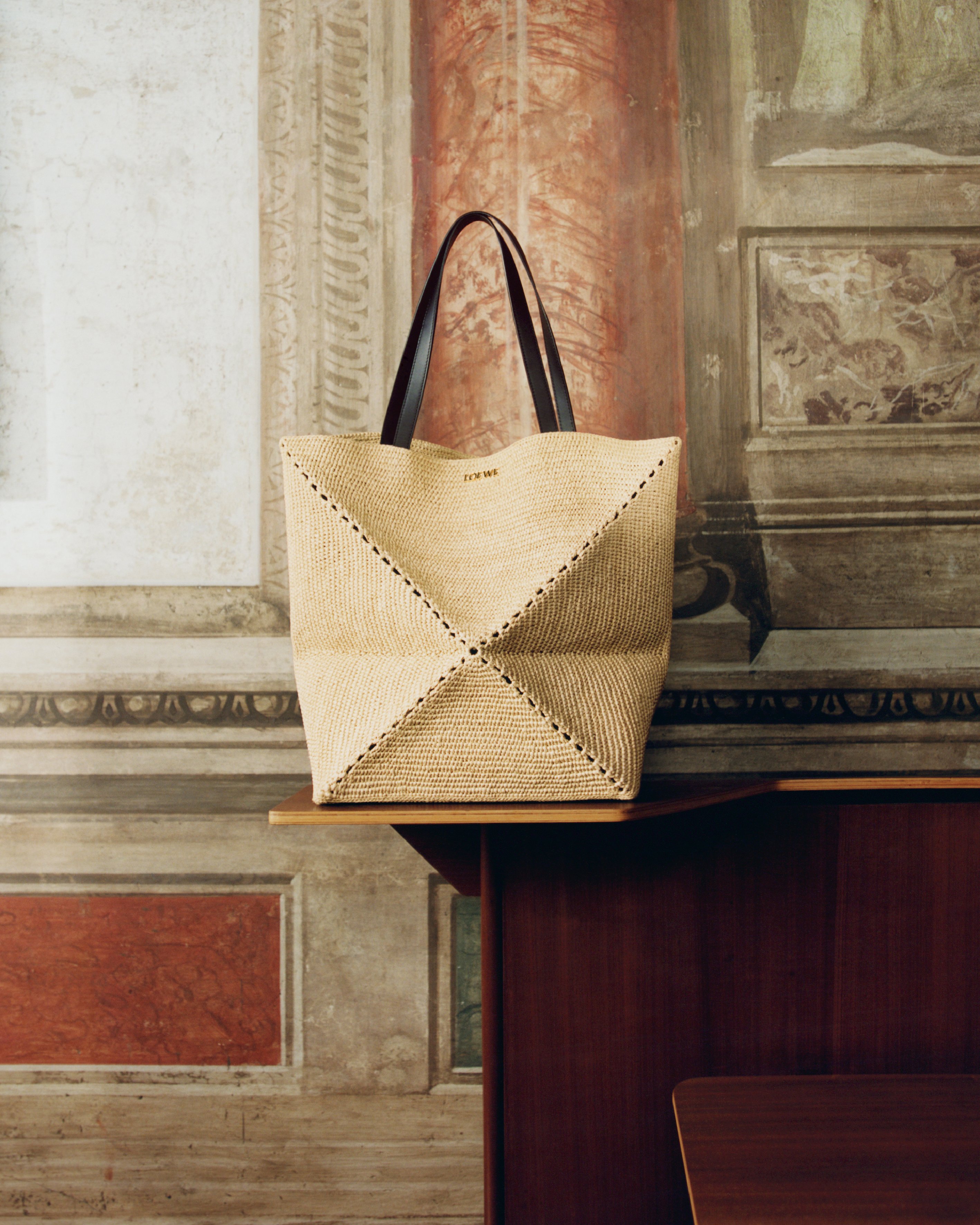 poppo　ロエベ　LOEWE レザー　ジャケット　46 ⭐︎4月末まで LOEWE レザージャケット | ブラック | FARFETCH JP