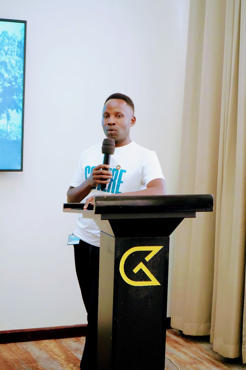 WeAreCohere_Org's tweet image. Yesterday, Michael Gumisiriza joined refugee women leaders from across Africa for a powerful convening on leadership, trust, and access.
This is why platforms like @ReframeNetwork exist, to shift visibility, power, and resources to women-led RLOs doing the work.
#WomensledRLOs