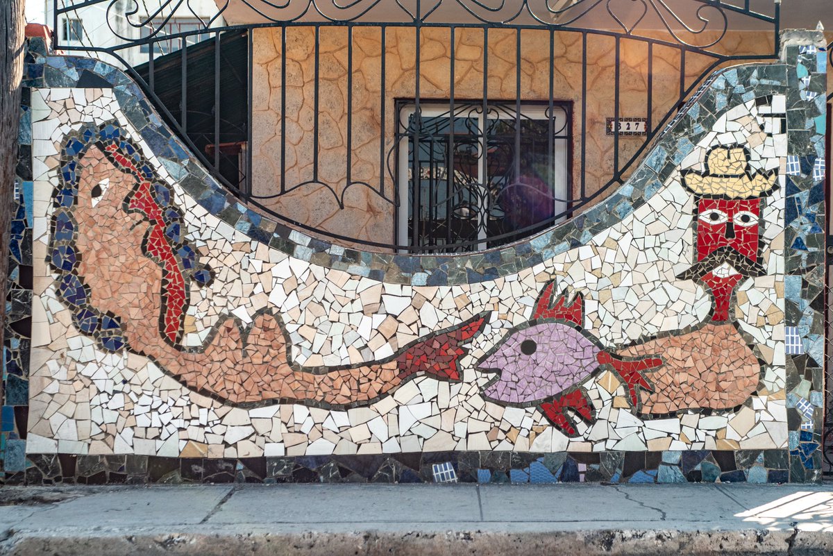 JamieLedwith's tweet image. Here's a selection I call, 'Random Things With Teeth'. These were all taken in Havana. Maybe it's a Cuban thing. 

#Cuba #travelphotography #showmeyourteeth