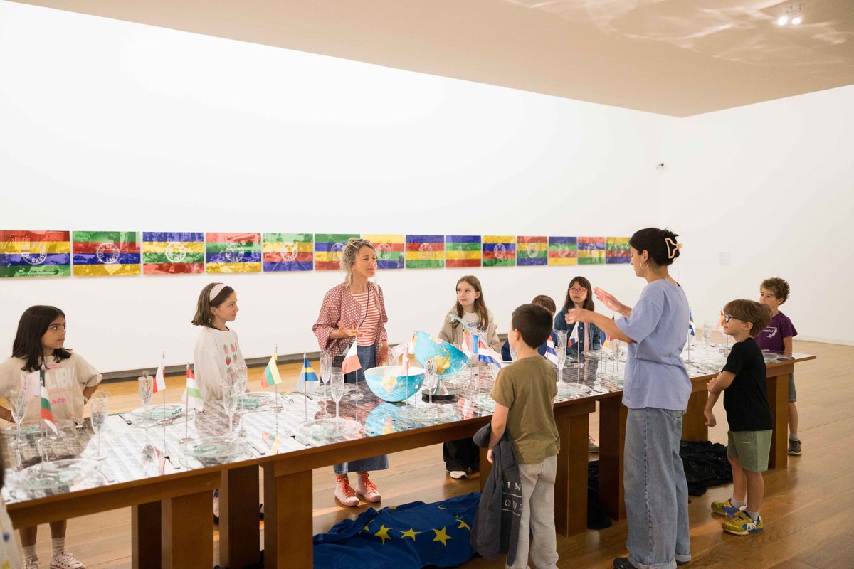 CGACSantiago's tweet image. Tiro porque me toca! 🎲
Neste taller inspirámonos nos icónicos xogos e pezas de xoguete de Concha Jerez e José Iges. E si, chegamos as metas dos nosos taboleiros! 😁
Podes ver o álbum completo aquí:
facebook.com/media/set?vani…