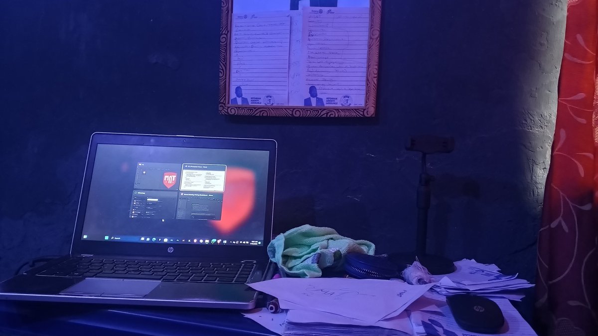 POV: You couldn't sleep because you kept seeing the logo on your mind 😅