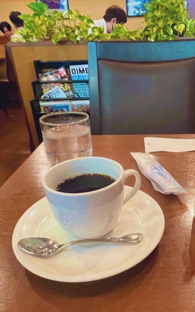 nouchikengo's tweet image. Before going to the expo 2025 Osaka, have a cup of coffee.
📍 Coffee Pallet 🎨