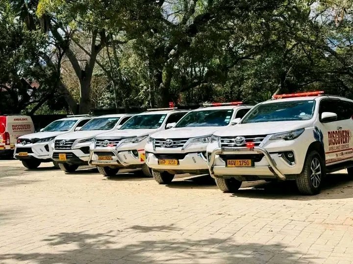 ZvikoJuma2303's tweet image. 1. The government will deploy 200 new ambulances under #PEMS in partnership with Discovery Ambulance Services. 
2. Additionally, an emergency helicopter service has been launched,
3. and rehabilitation of Parirenyatwa Hospital is underway.  #HealthNews #Zimbabwe