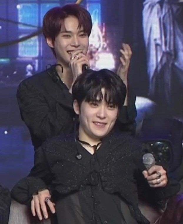 กาย (ᓀ‸ᓂ) tweet media