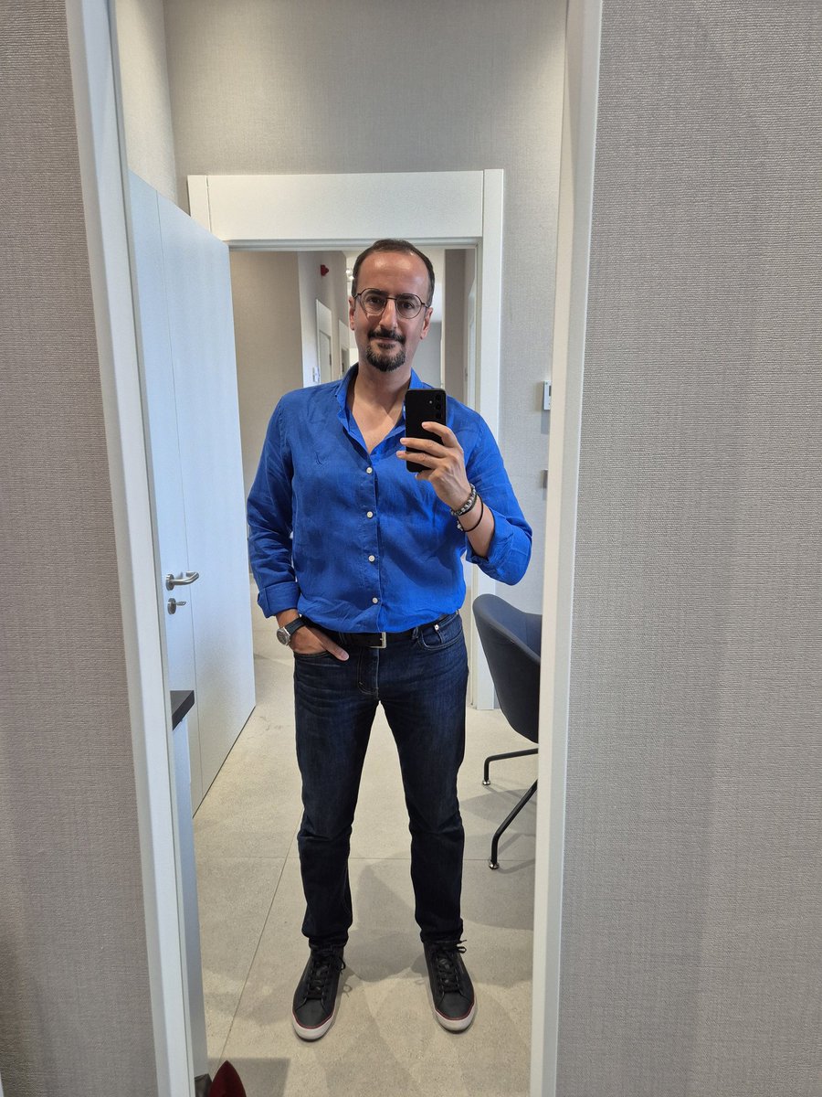 Kayınpederini doğru seçenler dışında herkese günaydııın. Çalışırken çok ses yapmayalım, onlar hala uyuyordur şimdi 🤫