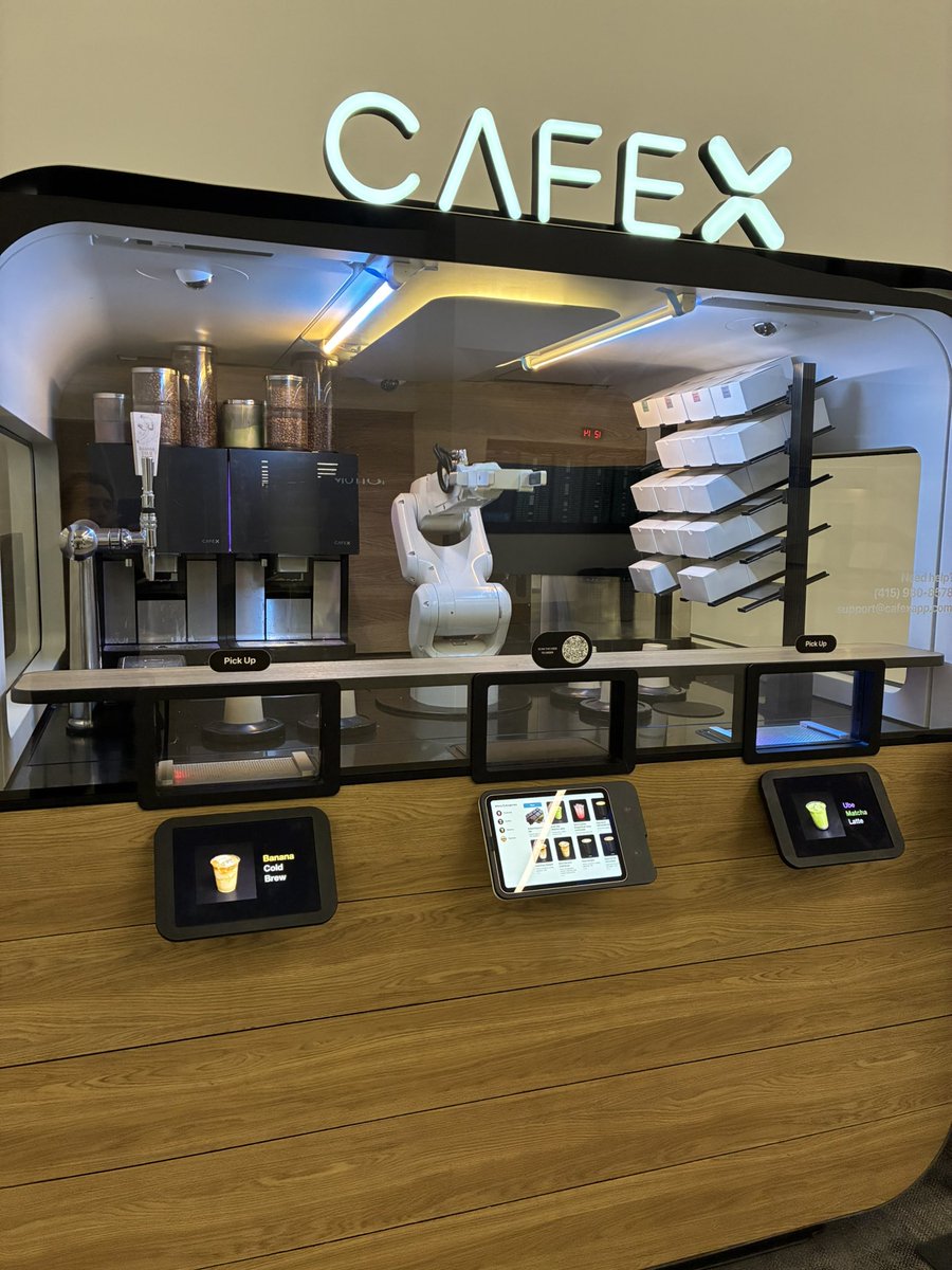 Doc_Tiger's tweet image. Regular latte & a chunk of Dubai chocolate - thanks Johnny Five!