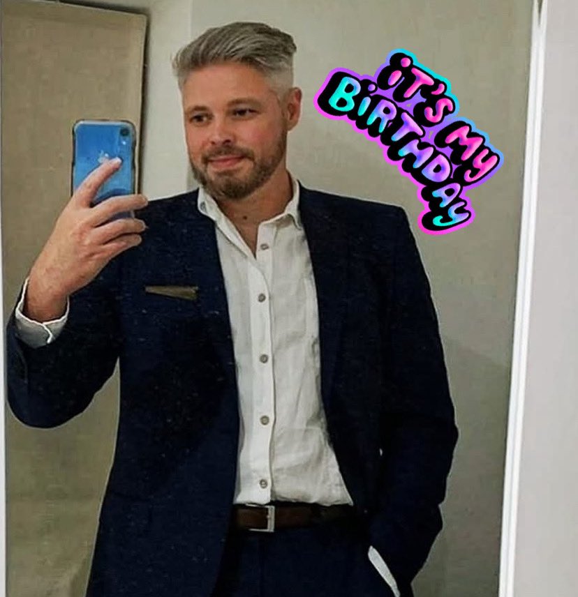 48 today!!! 🎁🥳🎉