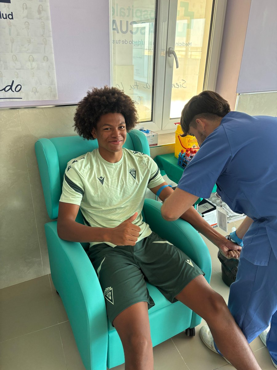 Cadiz_CFCantera's tweet photo. 🔎 ¡Segundo día de reconocimientos médicos en marcha para nuestro #CádizCFMirandilla!👍 https://t.co/ovWBev7tAo