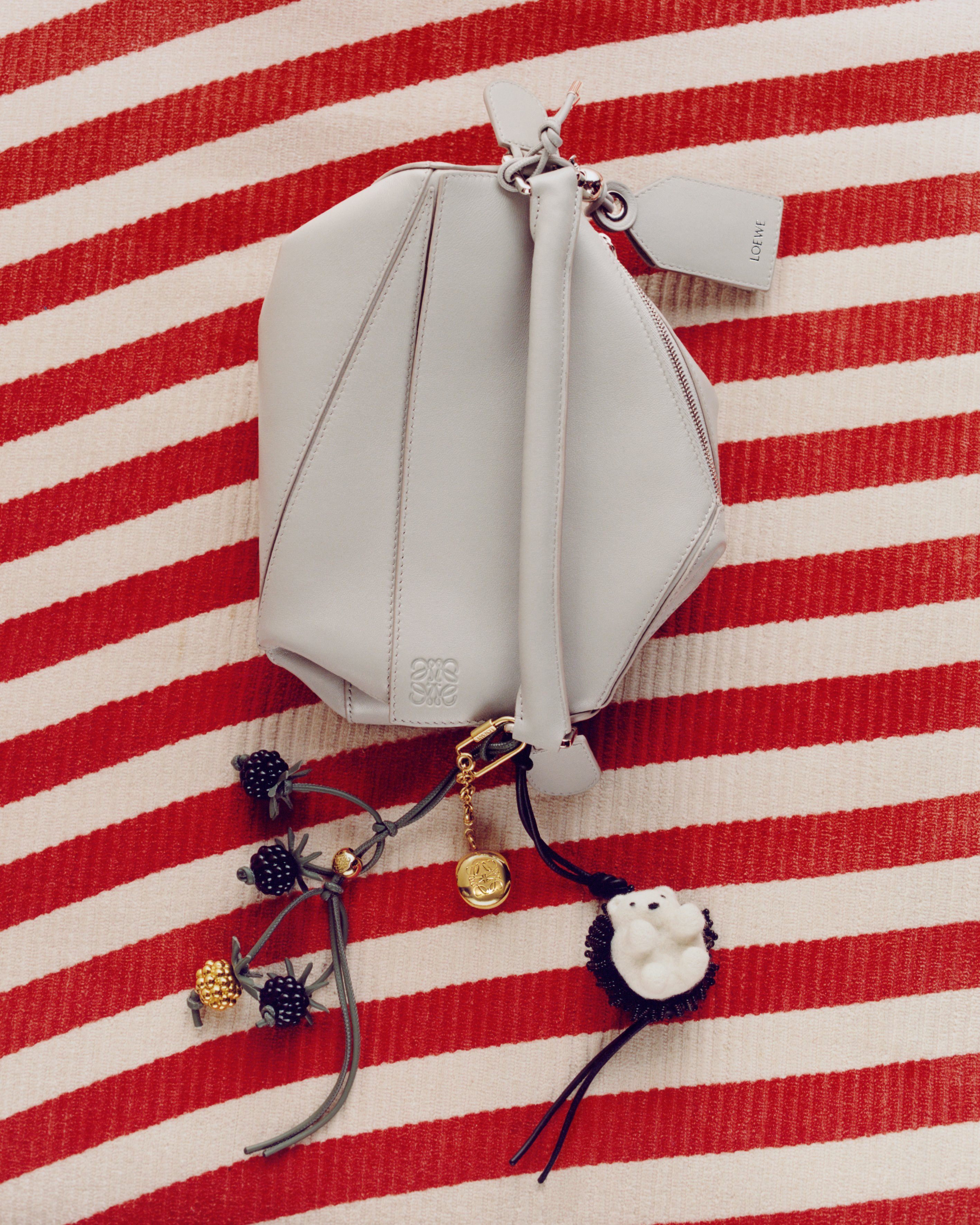LOEWE JAPAN / ロエベ ジャパン on X: 