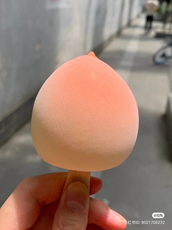 sweetxdessert's tweet photo. Peach ice cream https://t.co/6xx7Ae6GPb