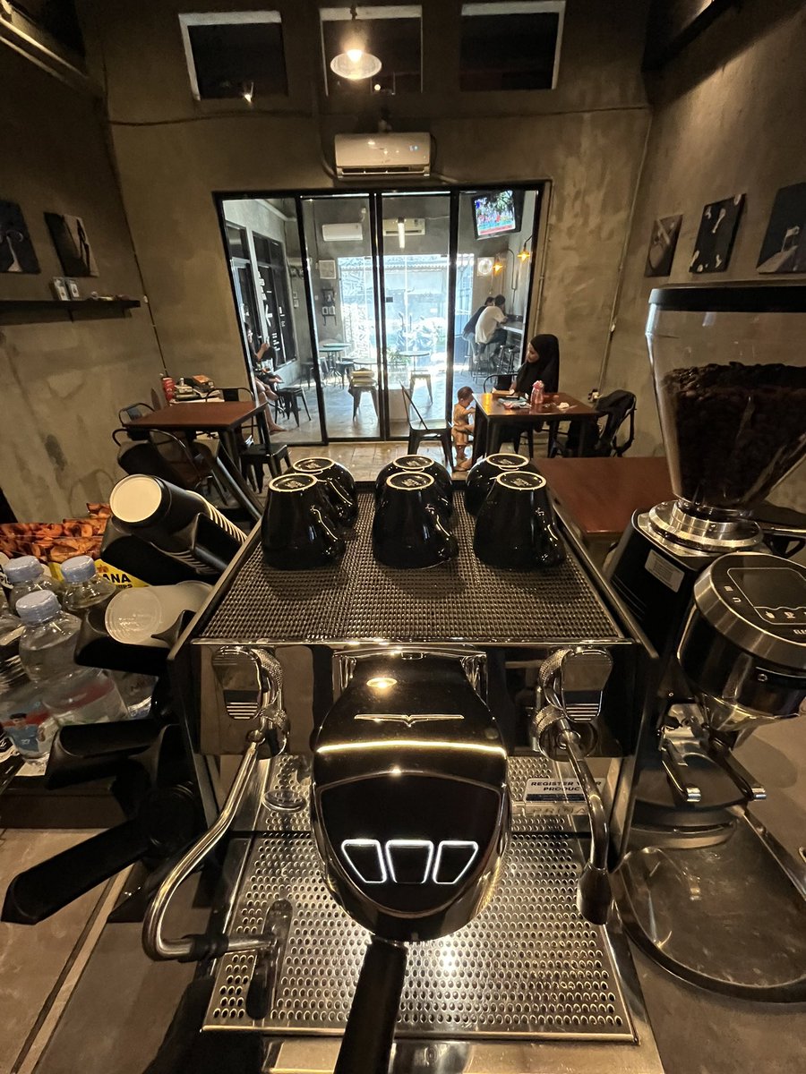 90BoysCulture's tweet image. Work station today 

#victoriaarduino
#mazzer