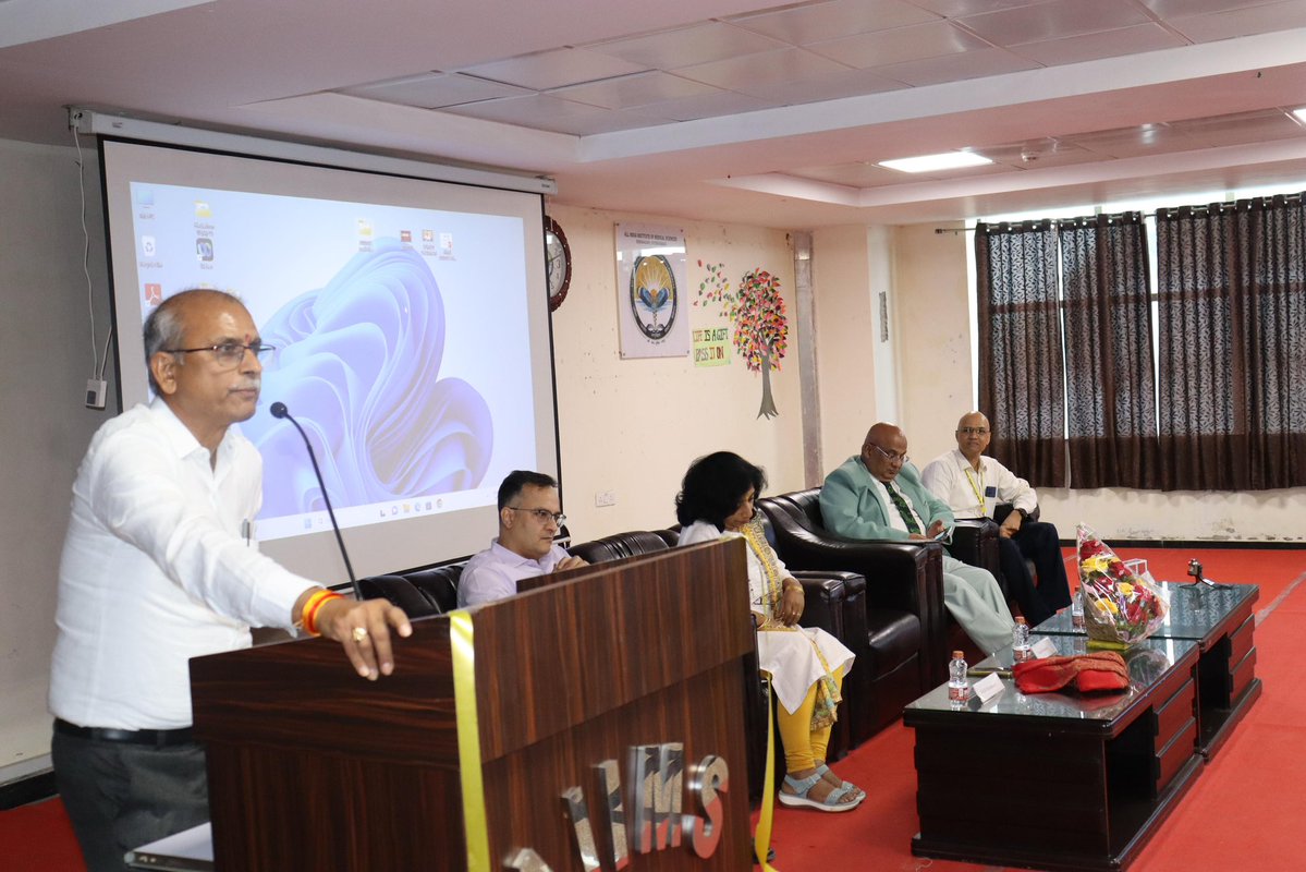 DRDO_India's tweet image. DRDL, DRDO and AIIMS Bibinagar has jointly developed a first “Made in India” cost effective high profile advanced Carbon Fibre Foot Prosthesis-ADIDOC (AIIMS Bibinagar – DRDL, DRDO Indigenously Developed Optimised Carbon Foot Prosthesis).

The ADIDOC Foot is an indigenously…