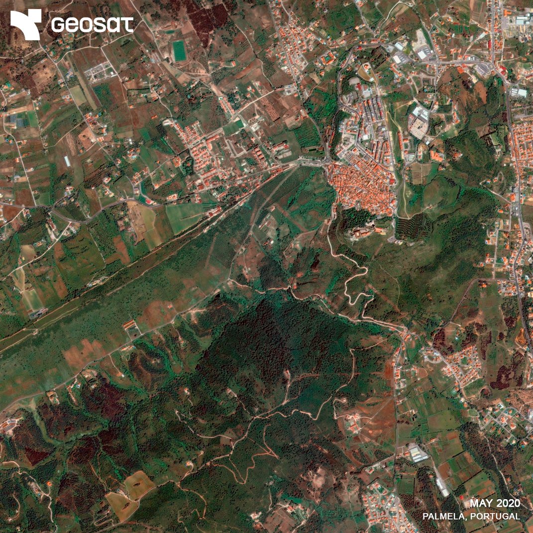 geosat_sat's tweet image. 🔥 See the before, during & after of a wildfire, from space.
With VHR imagery, 10+ years of archive & delivery from just 15 min after capture, satellite data can help insurers, risk managers & authorities assess damage, track recovery & act fast, without being on-site.