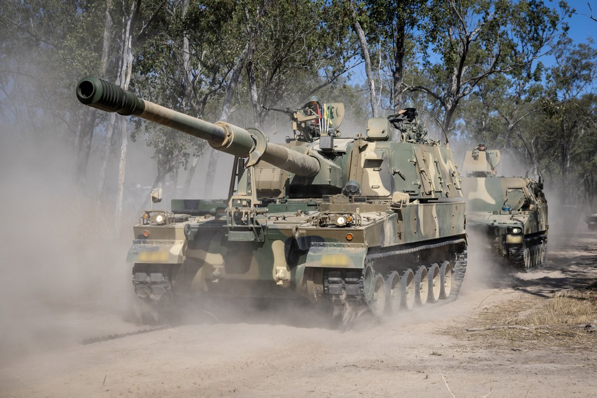 TalismanSabre's tweet image. What a way to kick off EXTS25 💥
#YourADF, @USARPAC, @FrenchForces, Republic of Korea, @jointstaffpa and Singapore showed us their long-range weapon systems in an combined joint live fire exercise.
📷 LSIS Susan Mossop
#TS25 #TalismanSabre25 #YourADF #StrongerTogether
