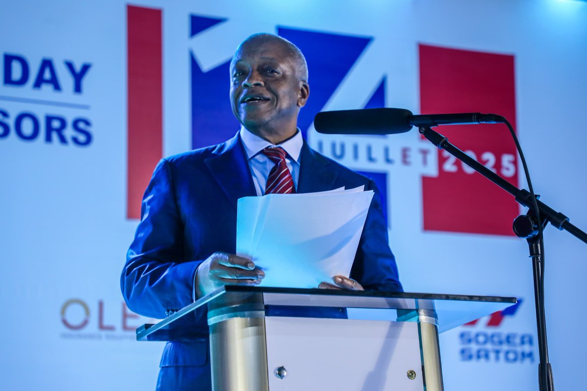 FrenchEmbassyUg's tweet image. Yesterday, the French Embassy in Uganda organized a reception at the Résidence de France to mark Bastille Day. This 2025 edition wa attended by more than 400 people 🇺🇬🤝🇫🇷 🎉
#BastilleDay #14July