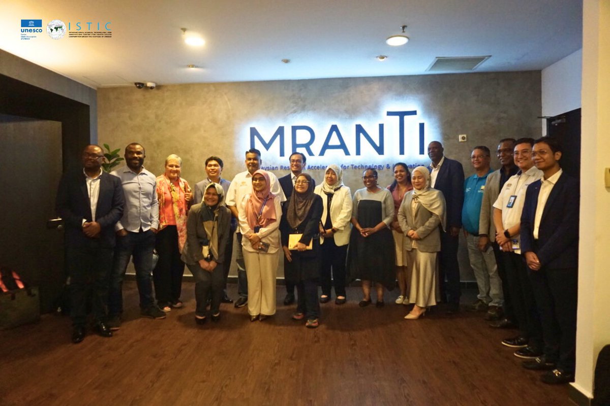 istic_unesco's tweet image. ISTIC is pleased to host the South African delegation for an STI-focused visit to 🇲🇾 Malaysia & 🇮🇩 Indonesia. Day 1 featured visits to MRANTI & ASM, advancing South–South collaboration in science, policy & innovation 🤝